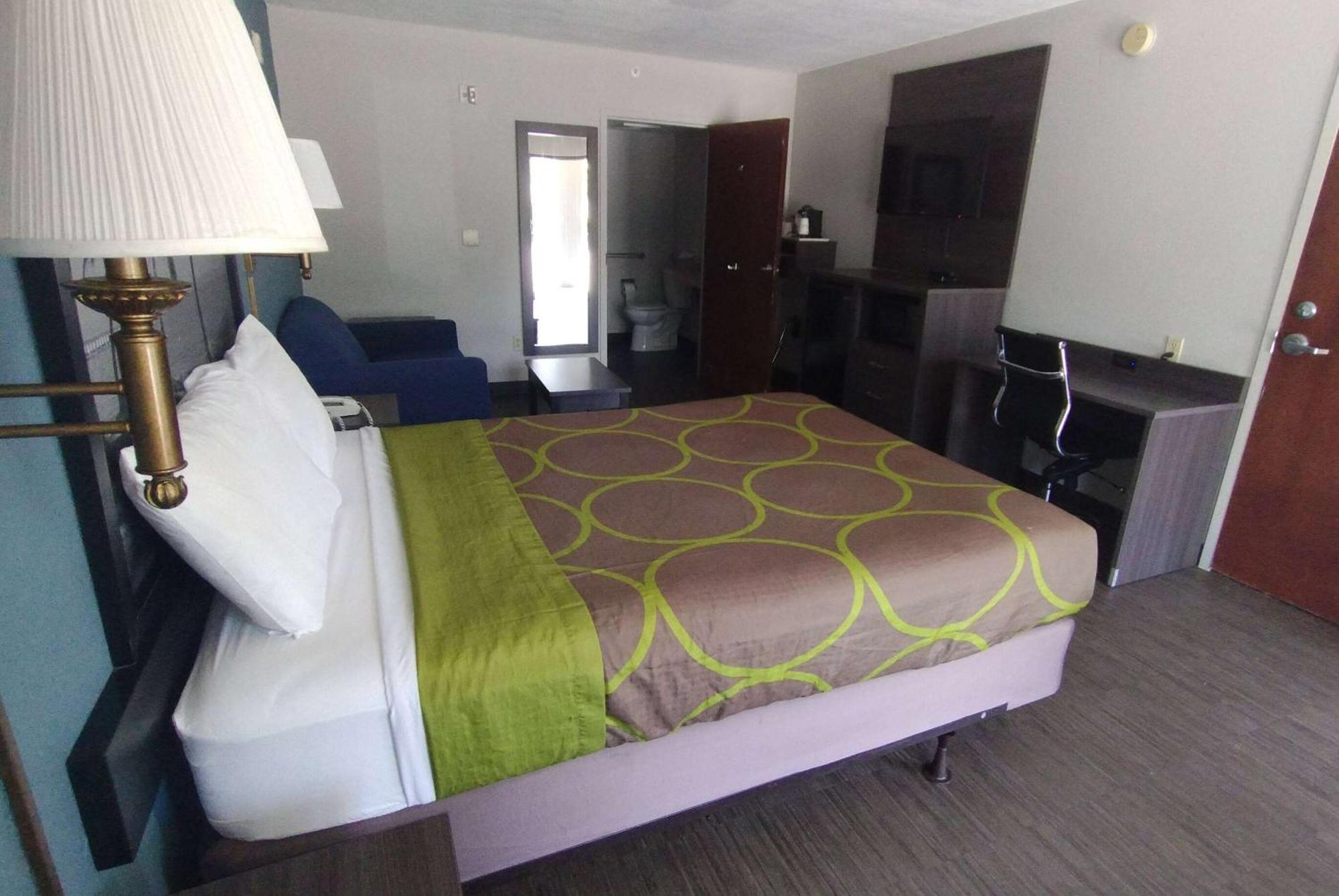 ซูเปอร์ 8 บาย วินด์แฮม เดเนีย/ฟอร์ต ลอเดอร์เดล แอร์พอร์ต Hotel ดาเนียบีช ภายนอก รูปภาพ